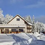Boedele Alpenhotel 3*
