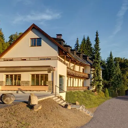 Boedele Alpenhotel 3*